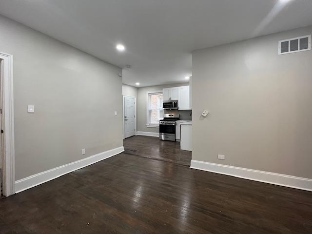 Building Photo - 2 bedroom in Chicago IL 60647