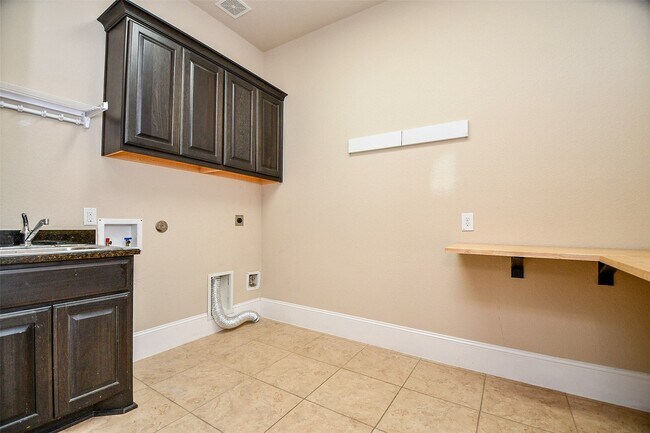 Building Photo - 24914 Bay Mist Ridge Ln