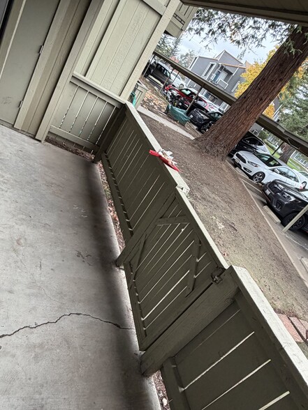 Outside patio - 720 Sunrise Ave