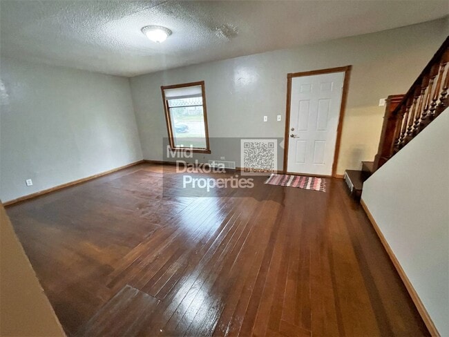 Building Photo - 700 S Wisconsin- 3 bedroom house