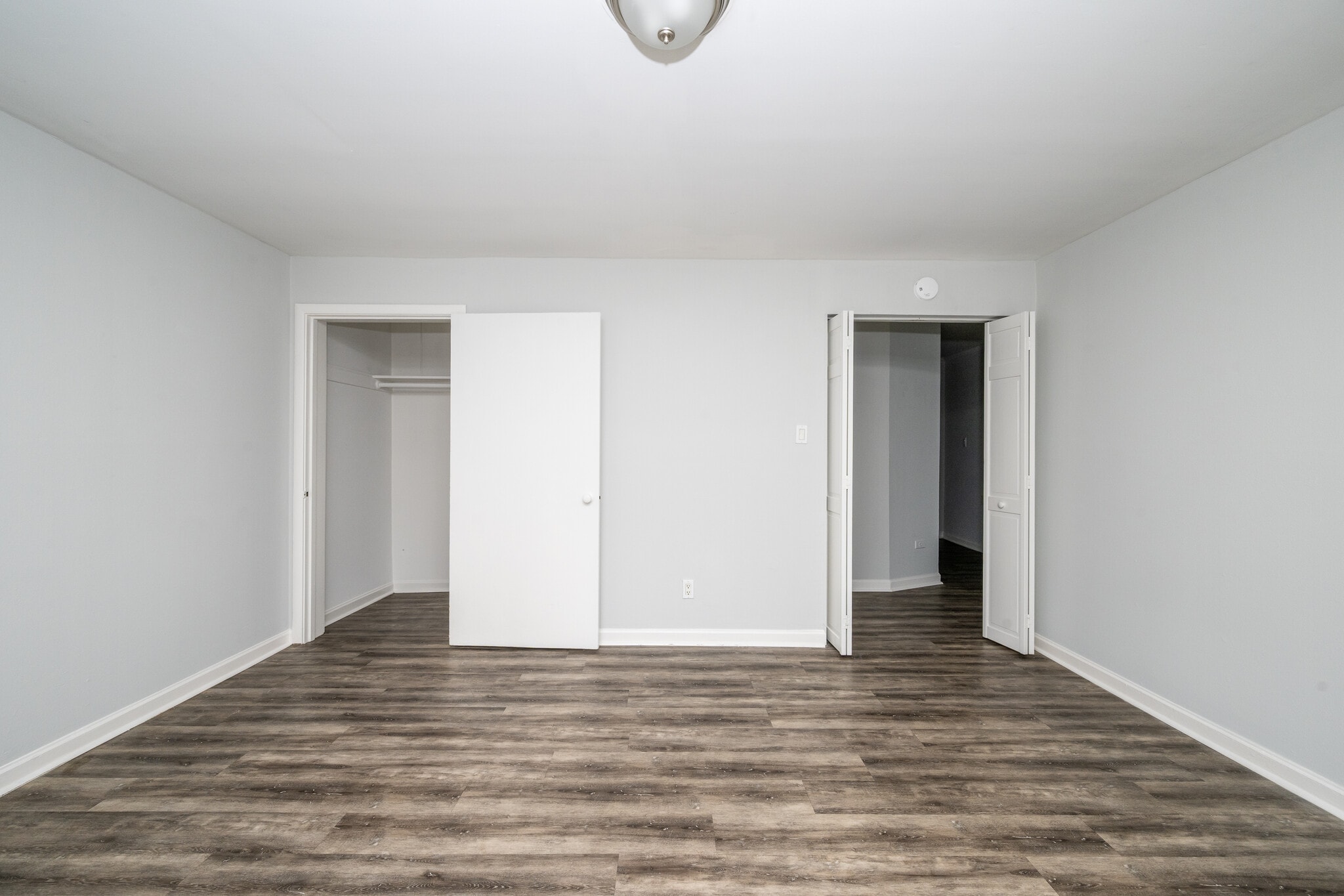 Building Photo - 1737 9th Ave