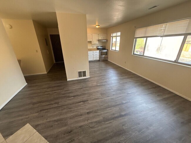 Building Photo - 5540 Bowden Loop