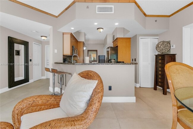 Building Photo - 3235 NE 184th St