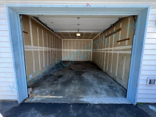 Building Photo - Beautiful 2 bedroom duplex located in Southeast Portland!