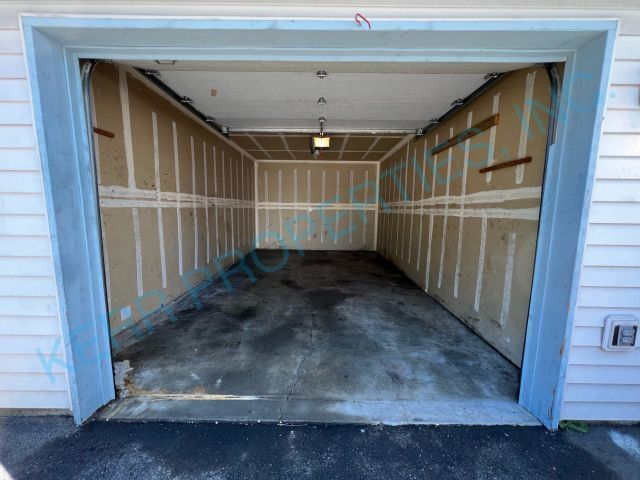 Building Photo - FREE RENT! Beautiful 2 bedroom duplex located in Southeast Portland!