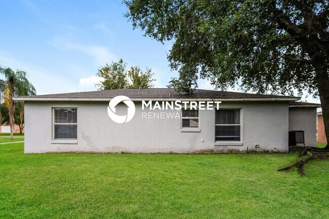 Building Photo - 3 Bedroom Pet-Friendly Home in Kissimmee, ...
