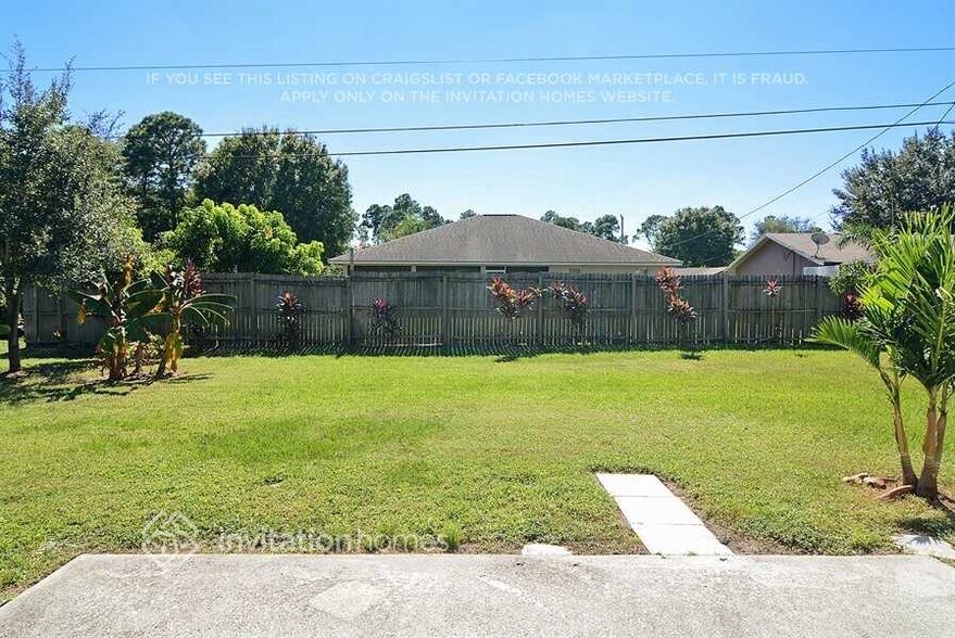 Building Photo - 1738 SW Haylake Ave