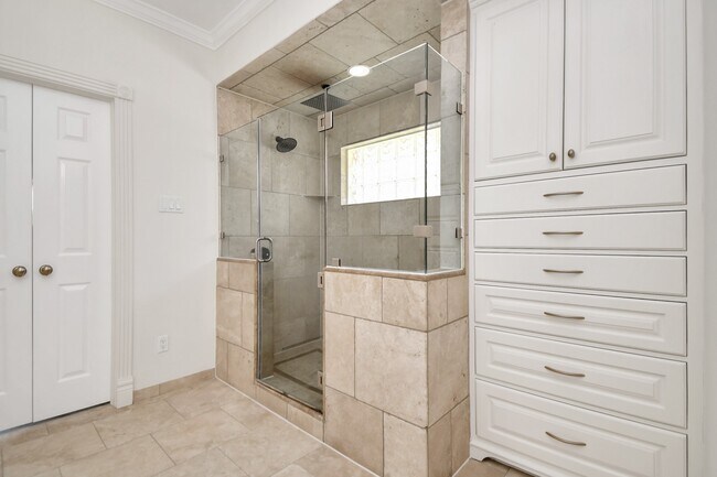 Building Photo - 4003 Perry Knoll Ct