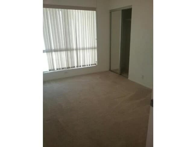 Building Photo - Must See 3 bedroom home