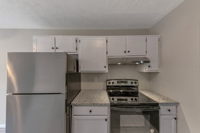 Building Photo - 8541 Westchester Dr