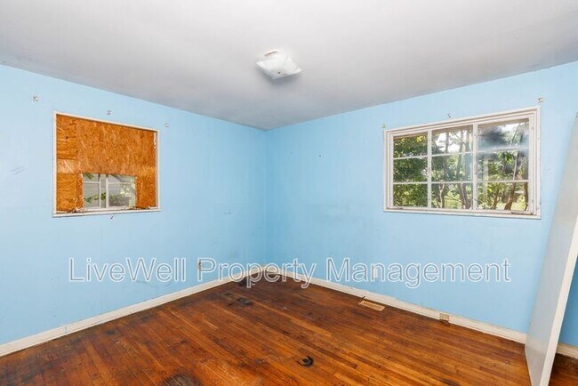 Building Photo - 4329 Harmon St