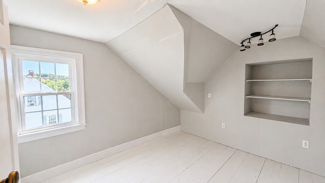 Building Photo - 1 Limestone Pl