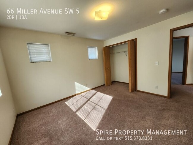 Building Photo - Prairie Creek Condos 2 Bedroom units. Grea...