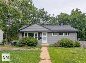 Building Photo - 6722 Fairwood Rd