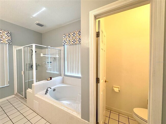 Building Photo - 107 Nandina Terrace