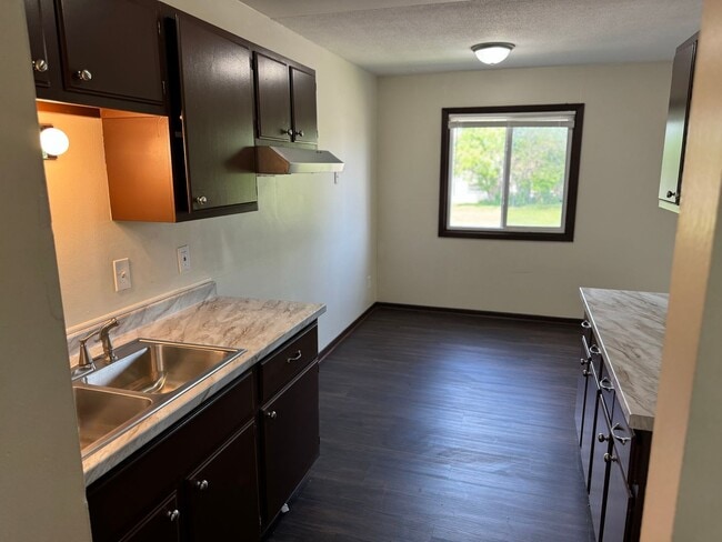 Building Photo - 3753 N Girard Ave