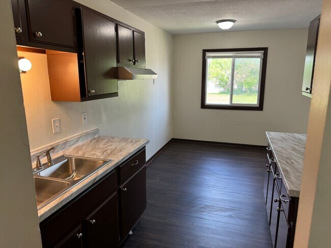 Building Photo - 3756 N Girard Ave