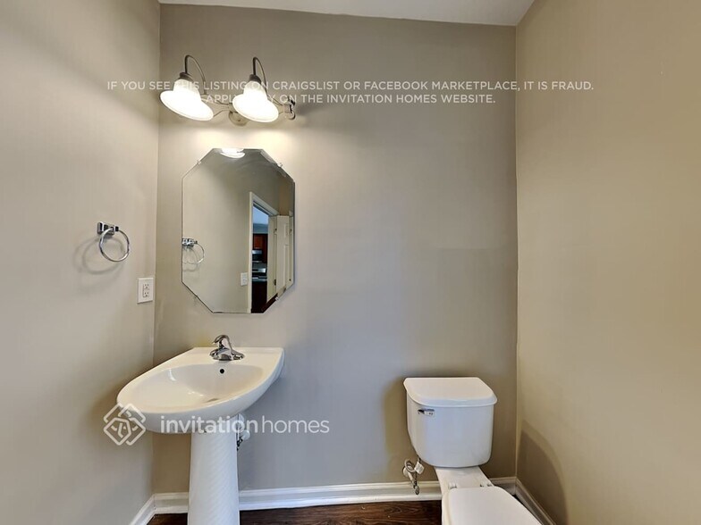 Building Photo - 6431 Mary Lee Way