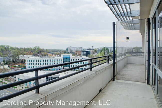 Building Photo - 2 br, 2.5 bath House - 1133 Metropolitan A...