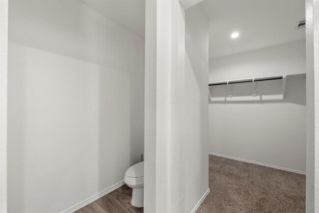 Building Photo - 5451 Tuscany Hills Ln