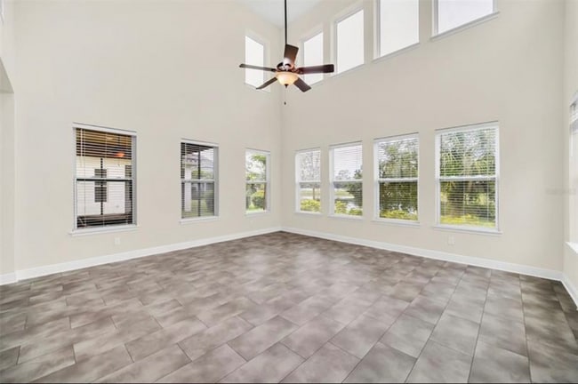 Building Photo - 12345 Aldford Dr
