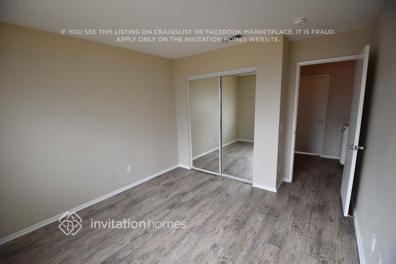 Building Photo - 1721 G Ct