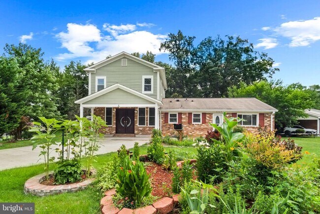 Building Photo - 3709 Forestdale Ave