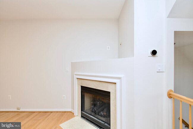 Building Photo - 8393 Jovin Cir