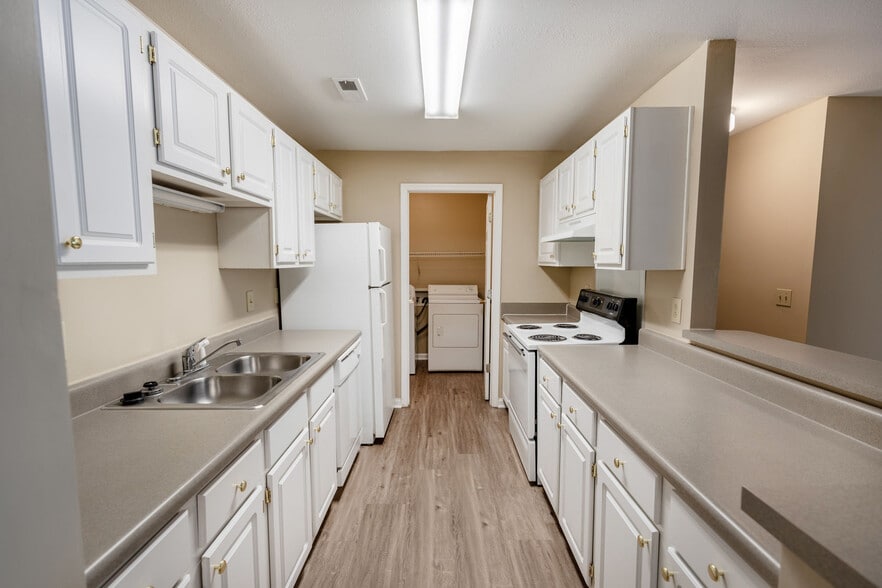 Hunters Creek 100 Hunters Creek Blvd Lebanon TN 37087 Apartment Finder