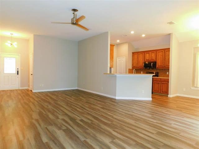 Building Photo - 506 Shell Dr