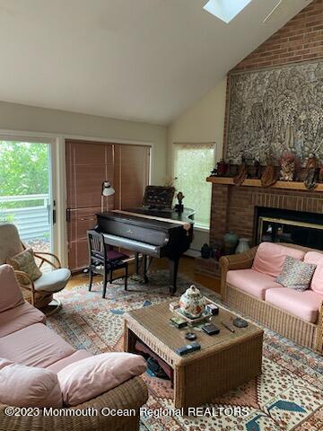 Building Photo - 9 Lake Dr