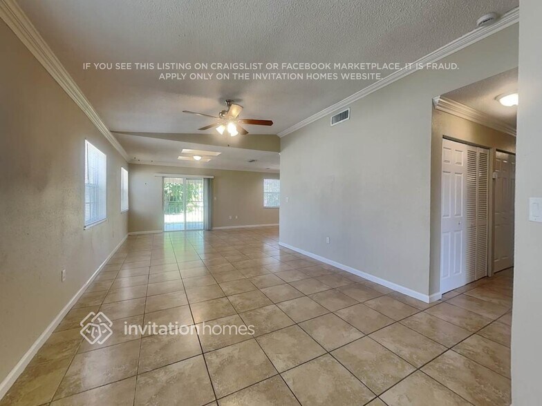 Building Photo - 13701 SW 14th St