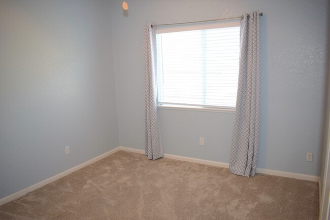 Building Photo - 9289 Winding Brook Way