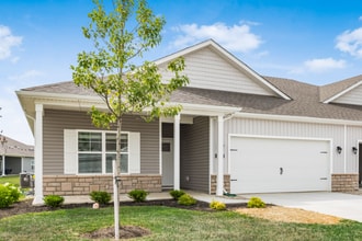 Building Photo - 418 Helena Dr