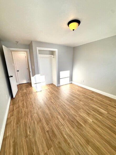 Building Photo - 83 Fickett Rd