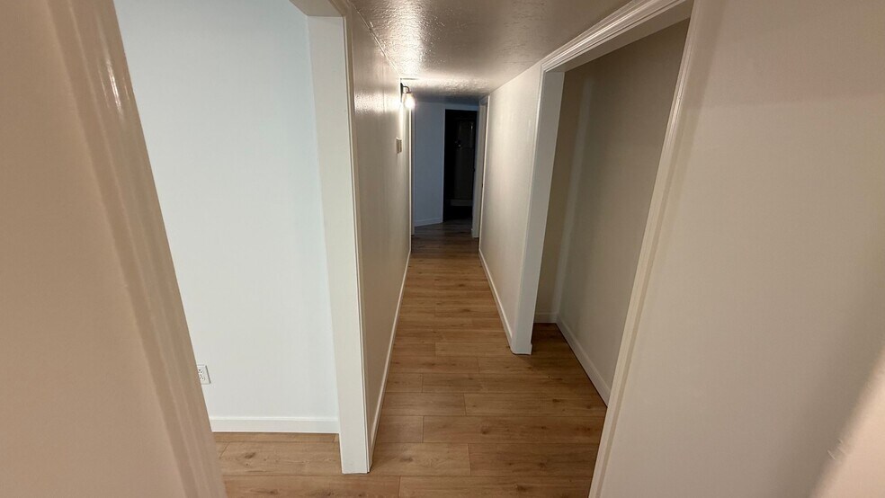 Building Photo - 1184 N 850 E