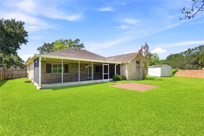 Building Photo - 1702 Fantasy Woods Dr