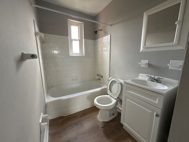 Building Photo - Two Bedroom House In Baltimore City