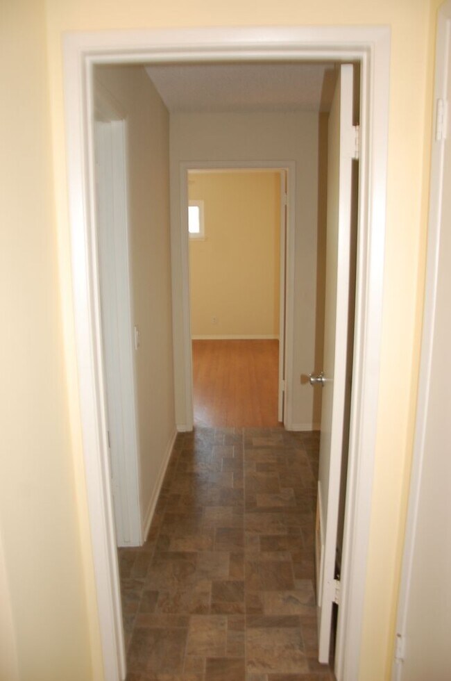 Building Photo - Large Home Near Magnolia Shopping Center