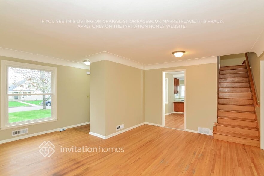 Building Photo - 6318 Humboldt Ave S