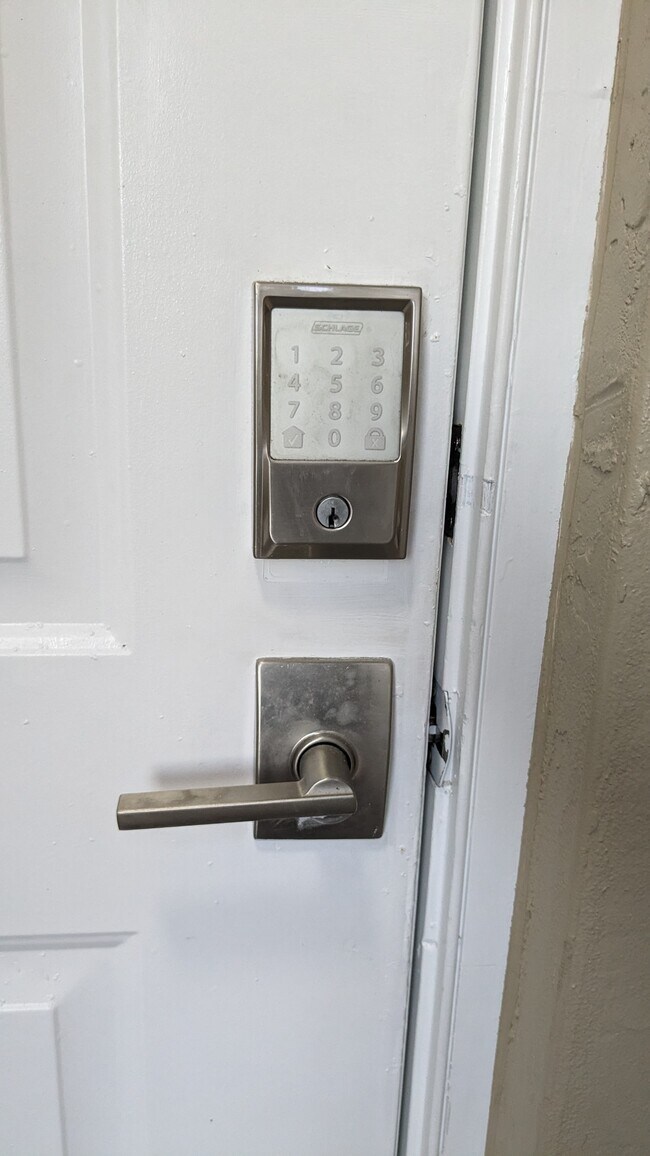Digital Lock - 9119 NW 40th Pl