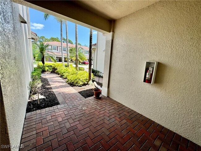 Building Photo - 6525 Monterey Point