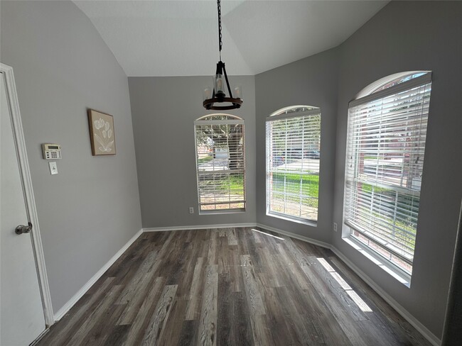 Building Photo - 12311 Granite Woods Ct