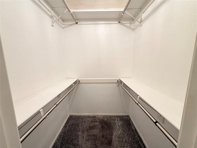 Building Photo - 2104 Poppy Ln