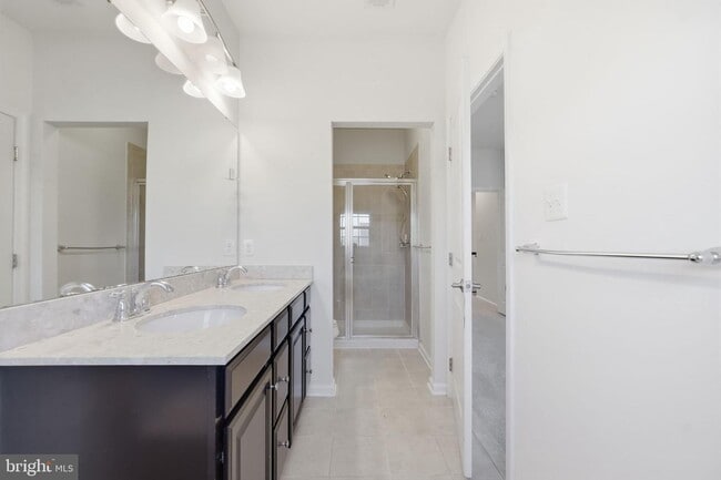 Building Photo - 22447 Bright Sky Dr