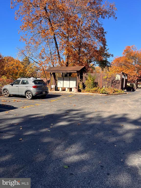 Building Photo - 329 Shawmont Ave