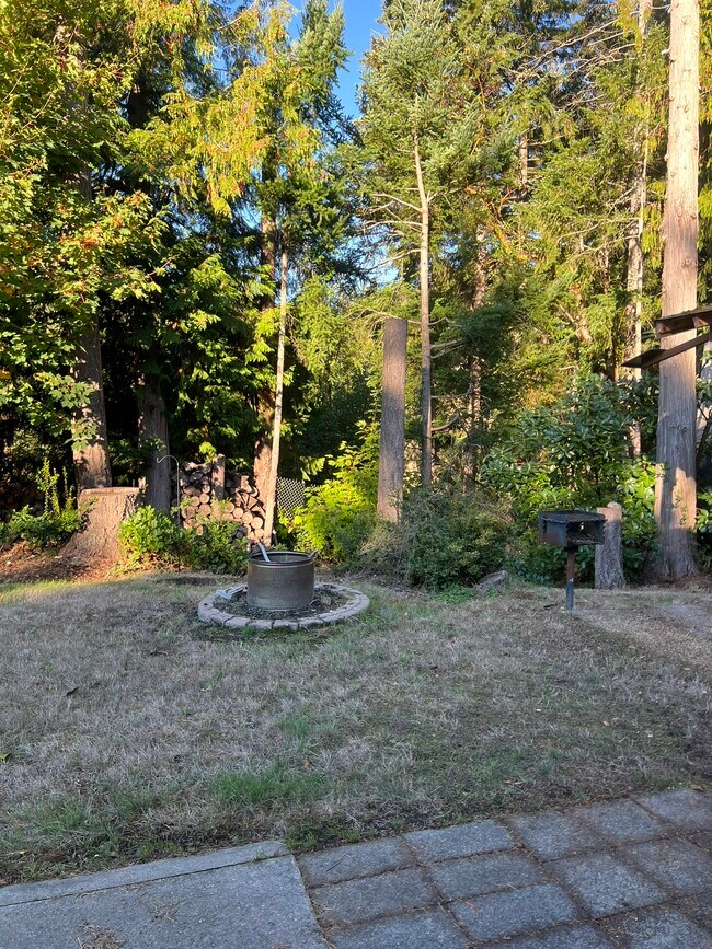 Building Photo - 14304 49th Ave Ct NW