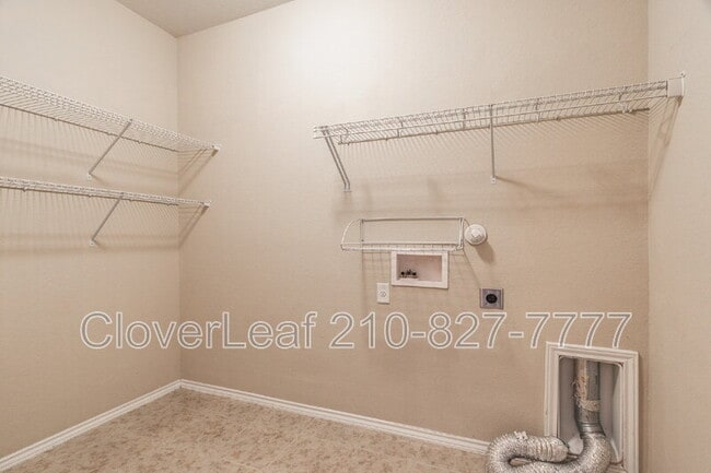 Building Photo - 7114 Capricorn Way