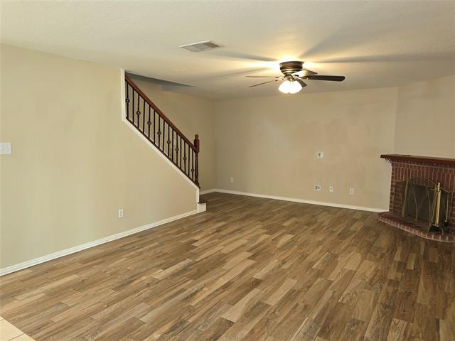 Building Photo - 1108 Grand Central Pkwy