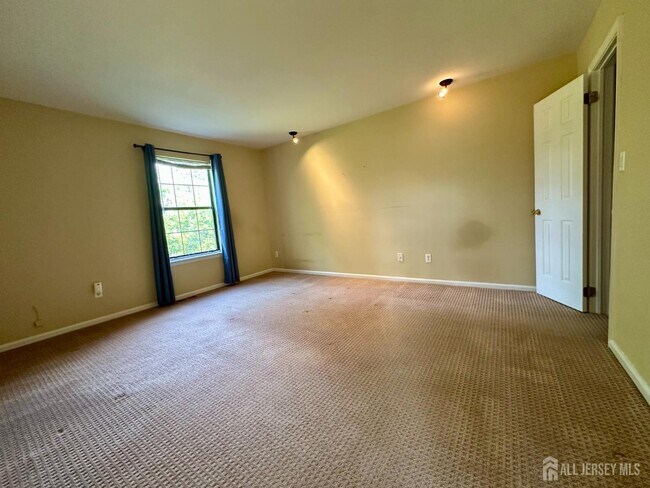 Building Photo - 435 Meade Ct
